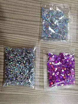 金粉包装机积极的走向了现代化的发展道路